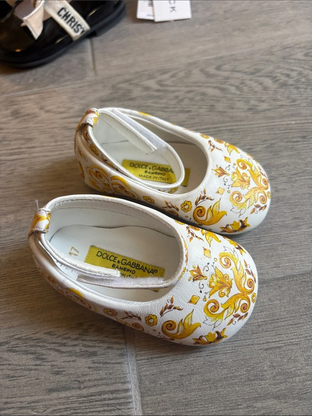Dolce & Gabbana White and Yellow Baroque-Print Baby Ballet Flats